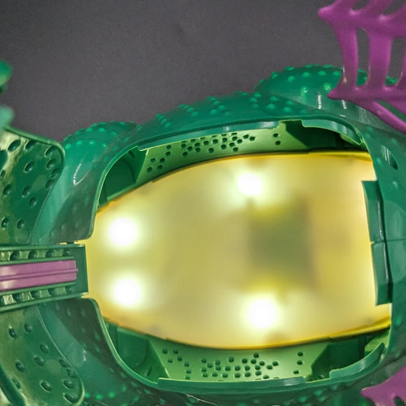 Disney Pete's Dragon Elliott Popcorn Bucket Main Street Electric Parade - Picture 8 of 8